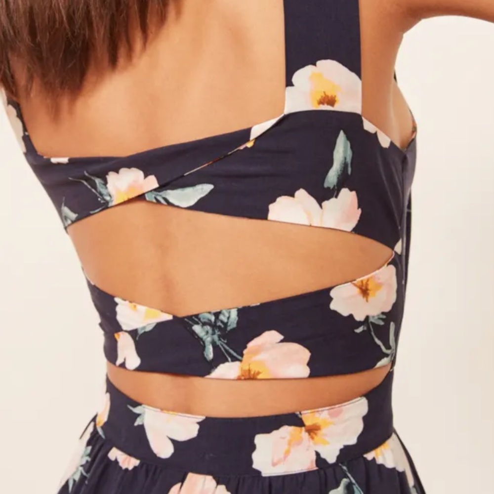 Reformation Lanai Floral Sleeveless Dress In Navy - Picture 5 of 14